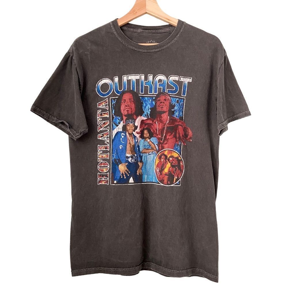 Outkast Hotlanta Crewneck Short Sleeve Tee in Size Medium